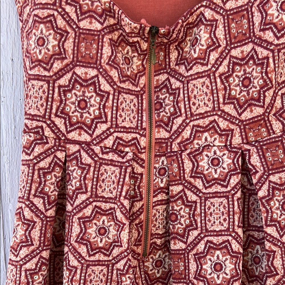 A-line mini Dress in Red Pattern - Picture 7 of 8